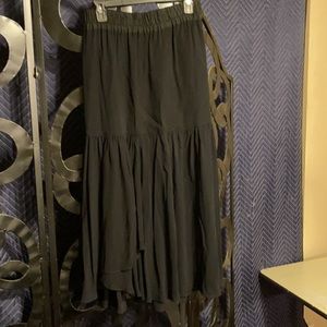Size 10 Dorothy Schoelen Platinum skirt